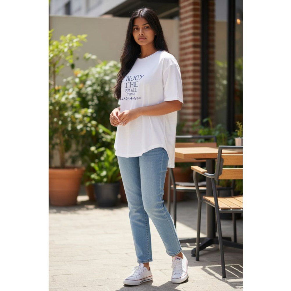 🔥 BUNDLE DEAL: 3 for $25 OR 5 for $50 HUE White Short Sleeve Graphic Tee S